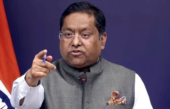 দিল্লির অনুষ্ঠানে শেখ হাসিনার বক্তব্য নিয়ে অবস্থান স্পষ্ট করল ভারত